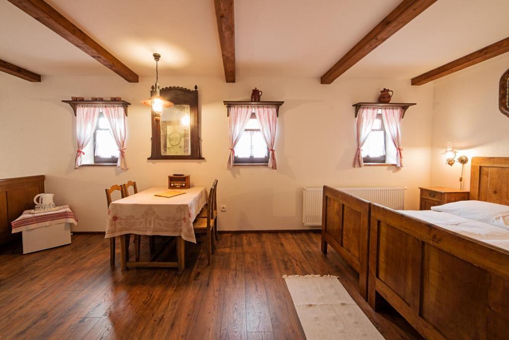 Penzion Stary Hostinec Banska Stiavnica Exterior photo