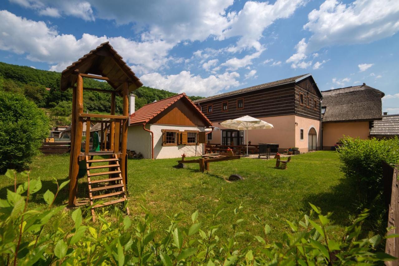 Penzion Stary Hostinec Banska Stiavnica Exterior photo