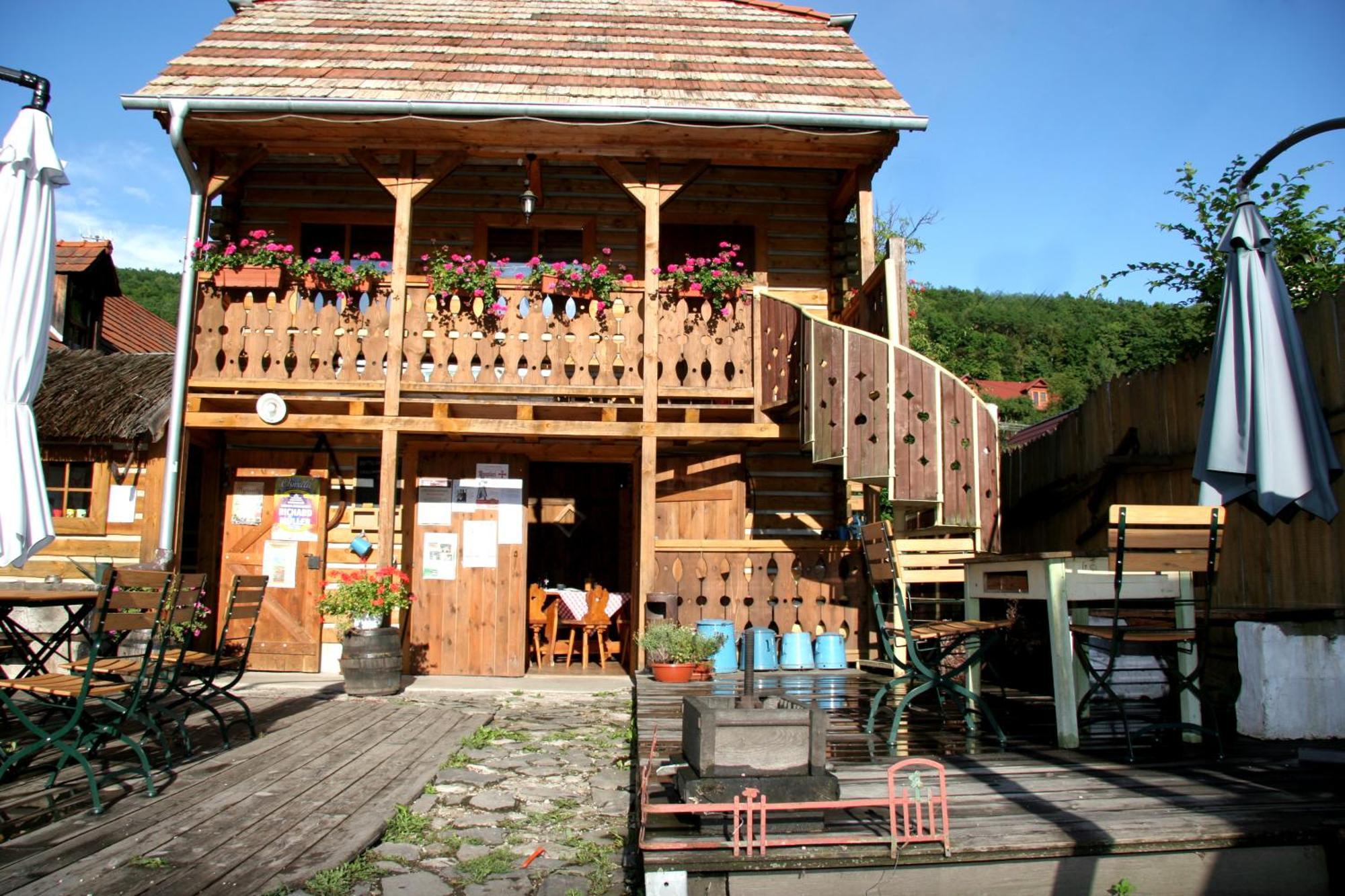 Penzion Stary Hostinec Banska Stiavnica Exterior photo